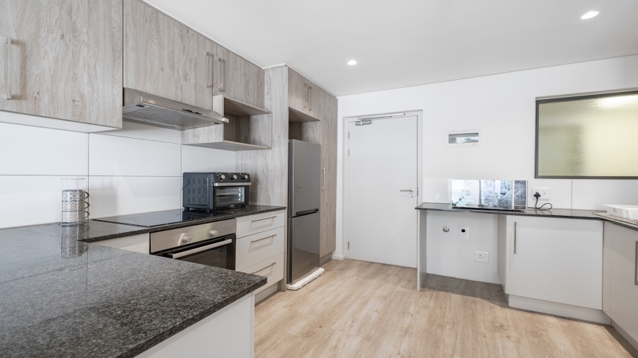 To Let 1 Bedroom Property for Rent in Woodstock Western Cape